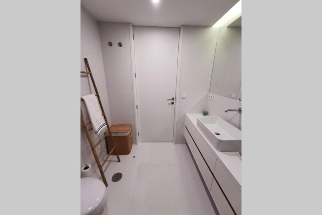 188 Avenue, Aveiro Centro Apartment Екстериор снимка